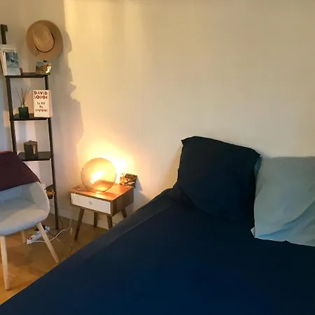 Petit F2 Douillet A 5 Mn Paris Apartment