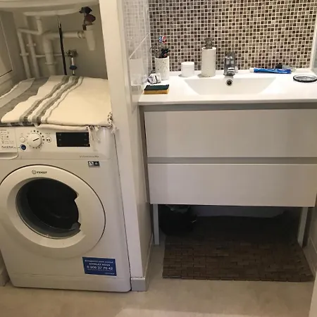 Apartment Petit F2 Douillet A 5 Mn Paris